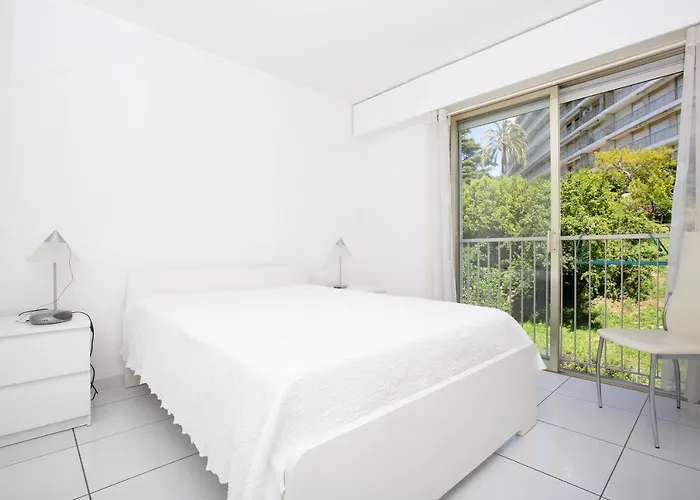 Appartement Vacances Cannes Daire *